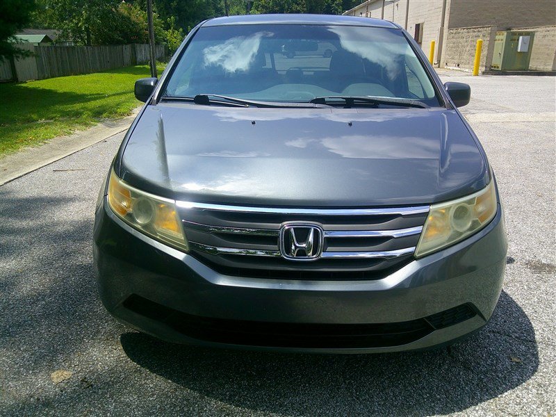 Used 2012 Honda Odyssey LX image 8