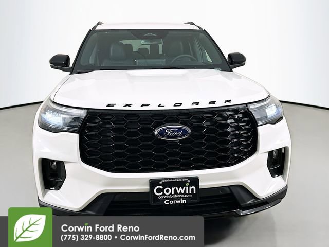 New 2026 Ford Explorer ST-Line w/ ST-Line Street Pack image 2