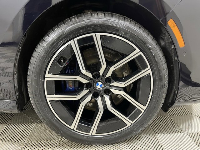 Certified 2023 BMW 760i xDrive image 24