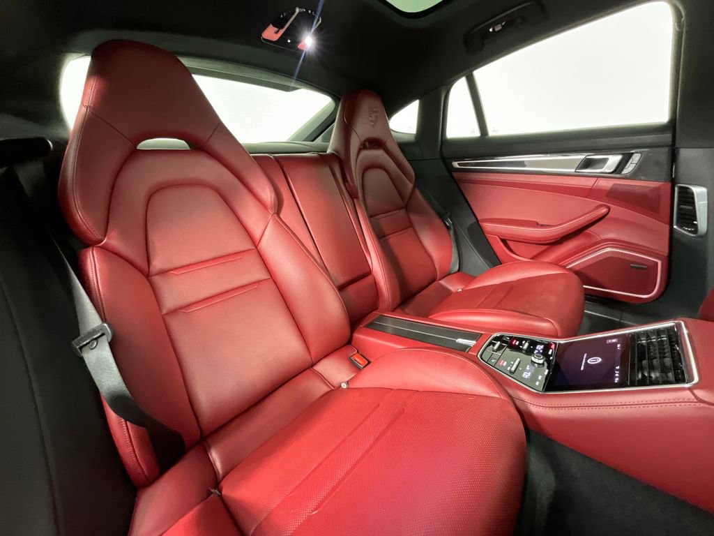 Used 2023 Porsche Panamera 4 Platinum Edition AWD/4WD image 22