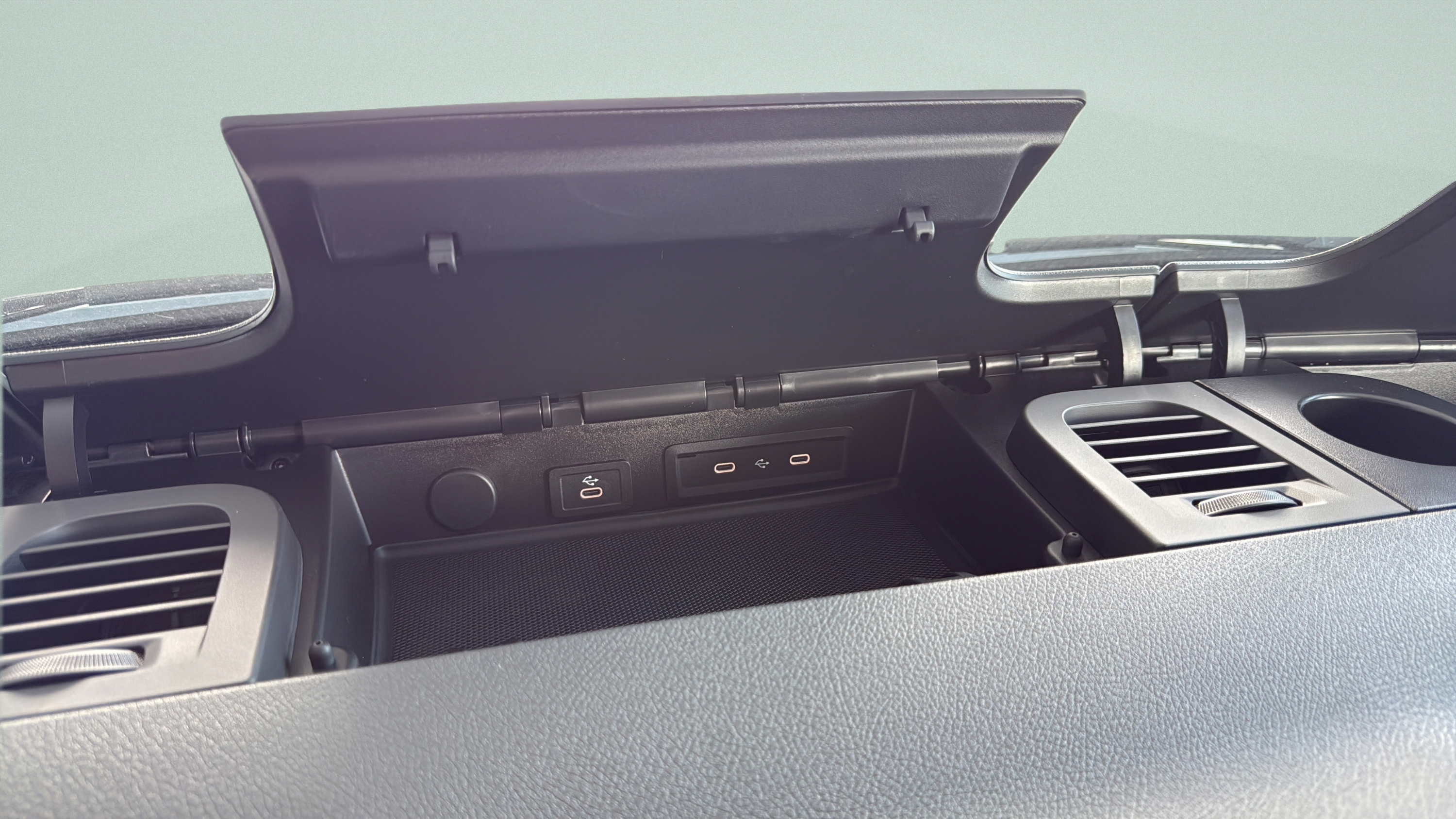 New 2026 Mercedes-Benz Sprinter 2500 image 40