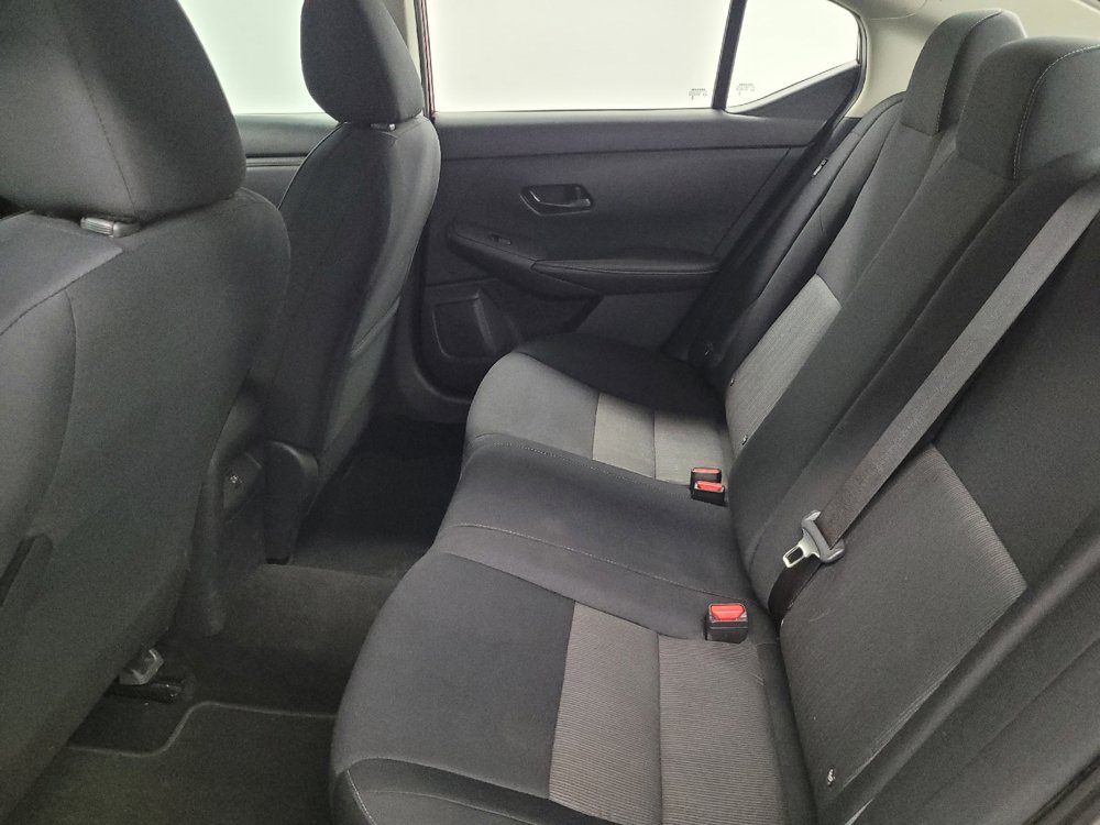 Used 2024 Nissan Sentra SV FWD image 18