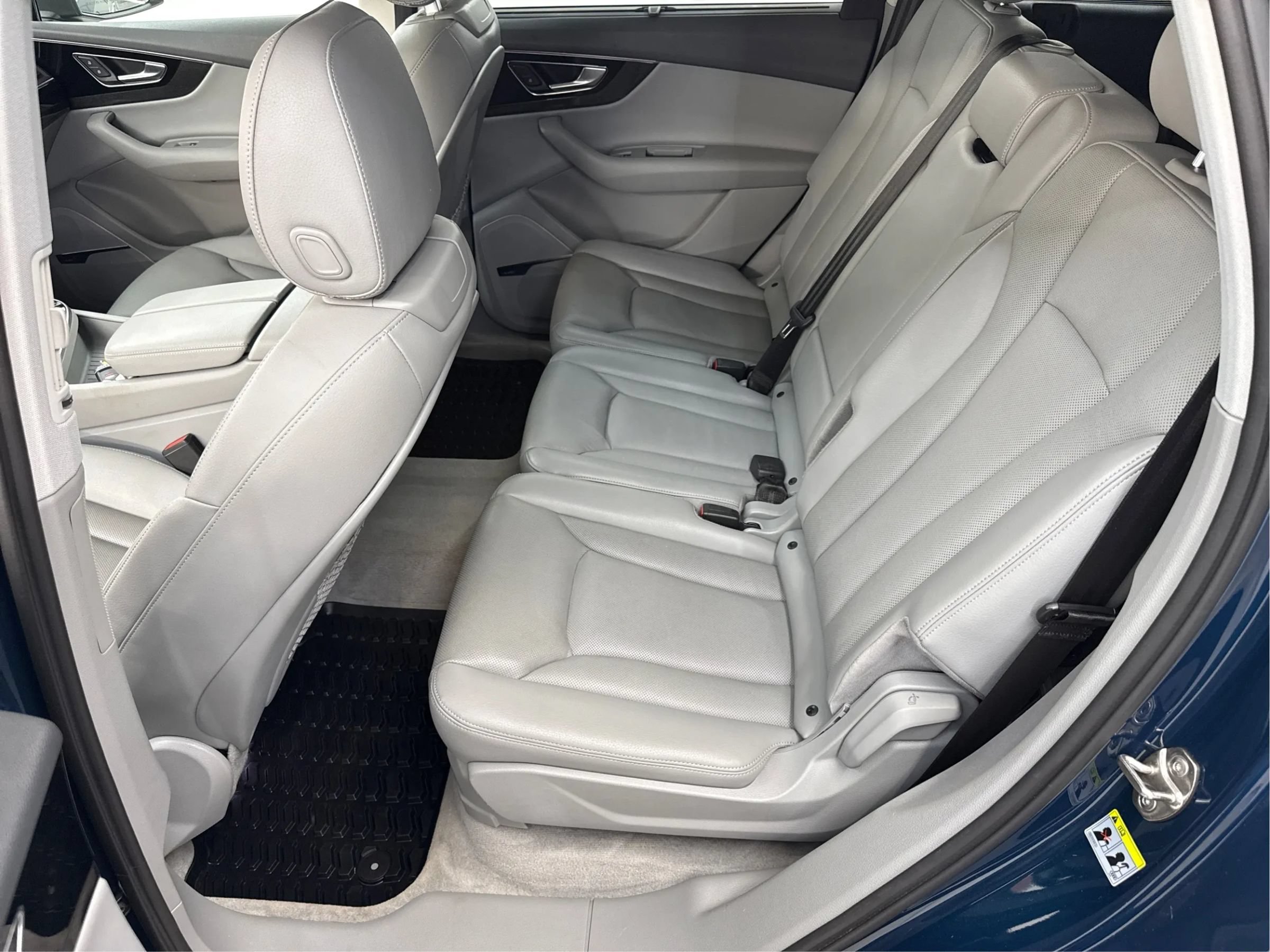 Used 2018 Audi Q7 3.0T Prestige AWD/4WD image 14