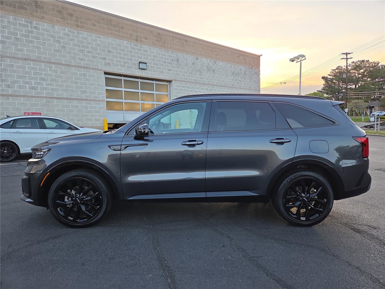 Certified 2023 Kia Sorento SX image 7