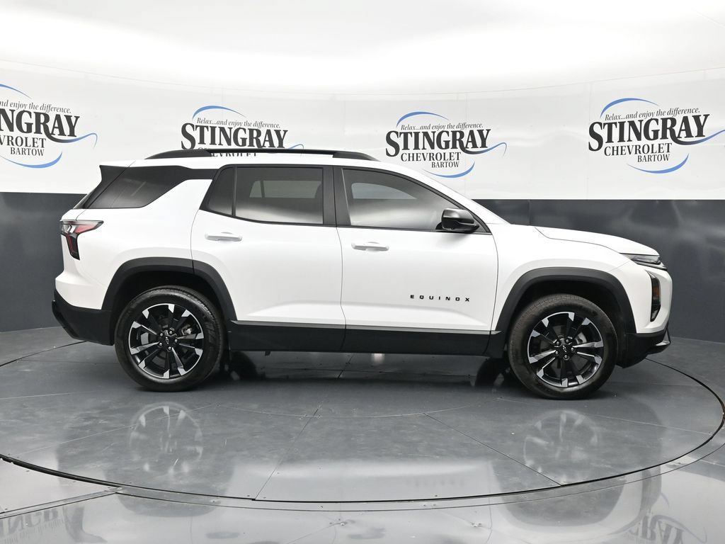 Certified 2025 Chevrolet Equinox RS w/ Safety and Technology Package FWD image 10