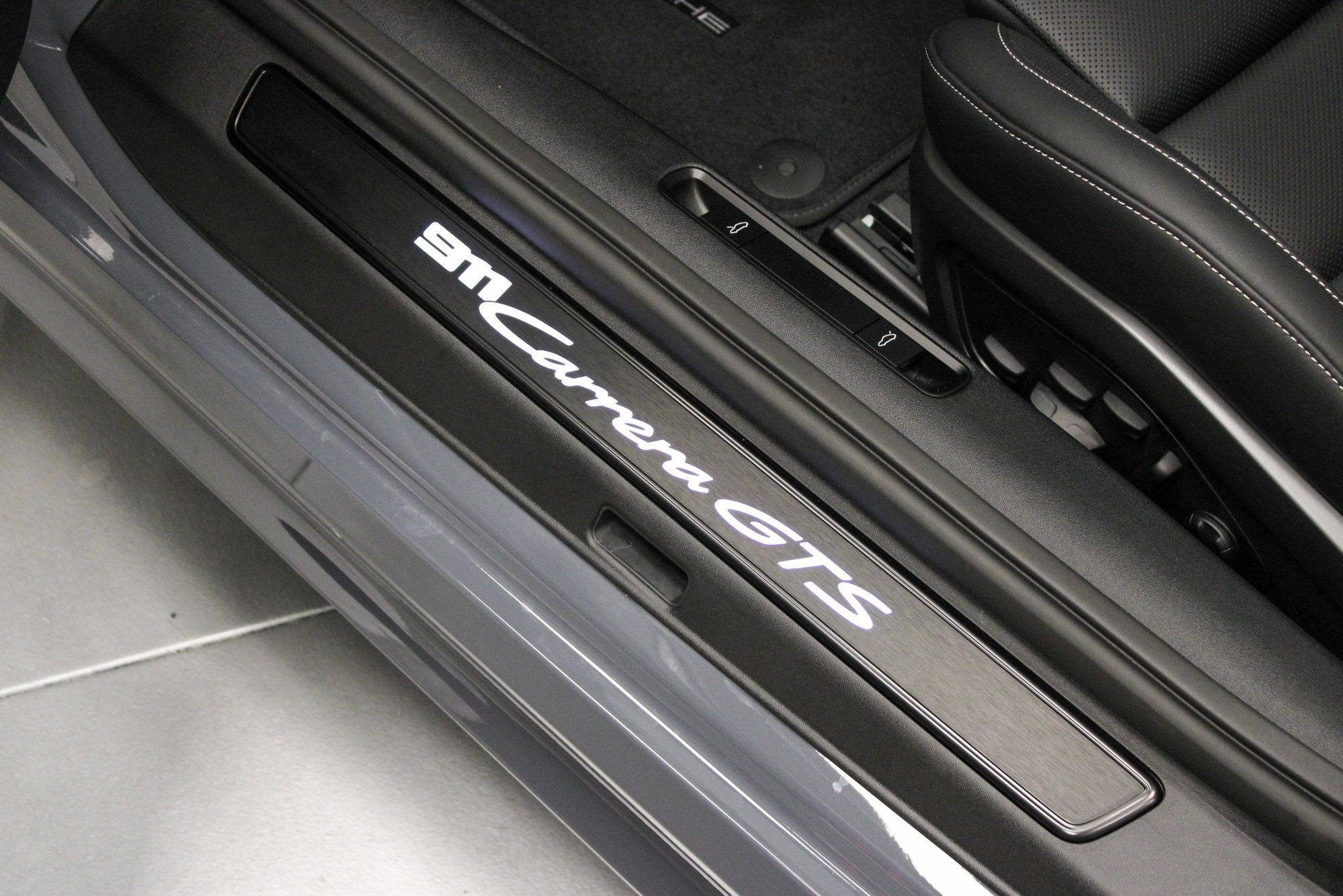 New 2026 Porsche 911 Carrera GTS image 23