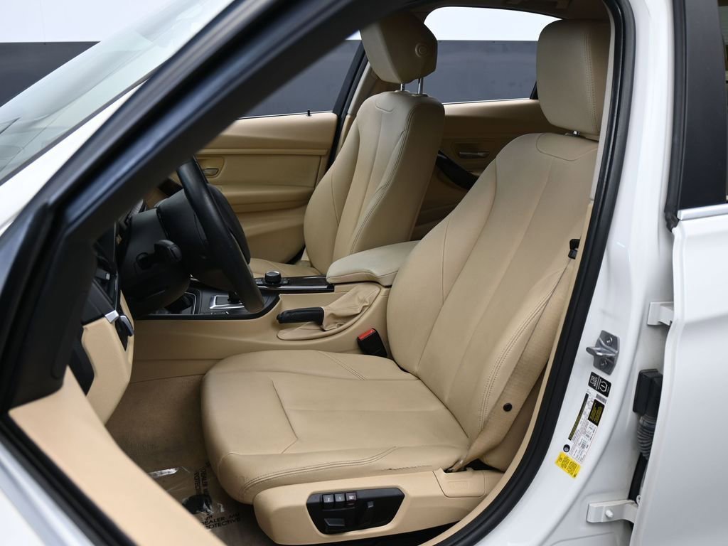 Used 2015 BMW 328i Sedan image 10