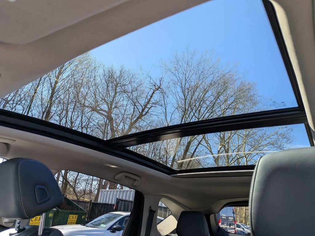 Used 2021 Acura RDX w/ Technology Package image 24