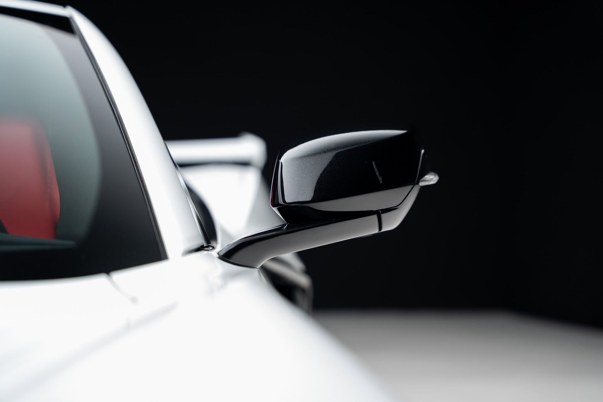 Used 2024 Chevrolet Corvette Stingray Coupe w/ 1LT image 17