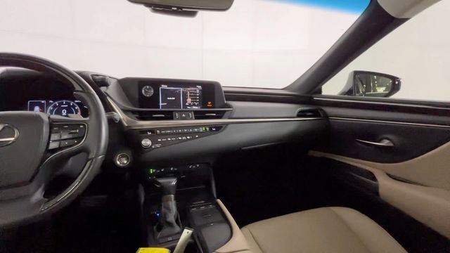 Used 2021 Lexus ES 250 w/ Premium Package AWD/4WD image 17