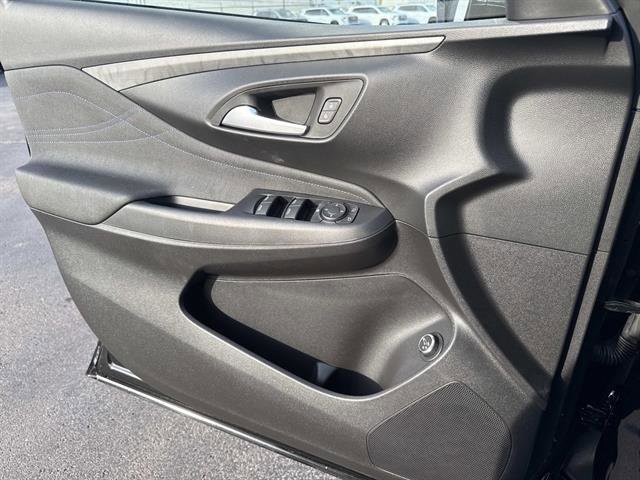 New 2026 Buick Envista Sport Touring w/ Convenience I Package FWD image 13