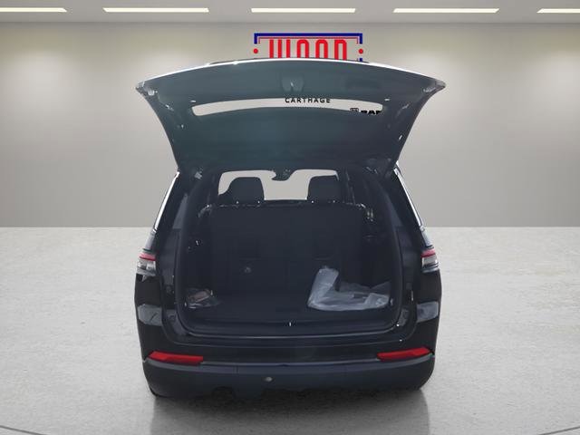 New 2025 Jeep Grand Cherokee L Limited w/ Black Appearance Package image 25