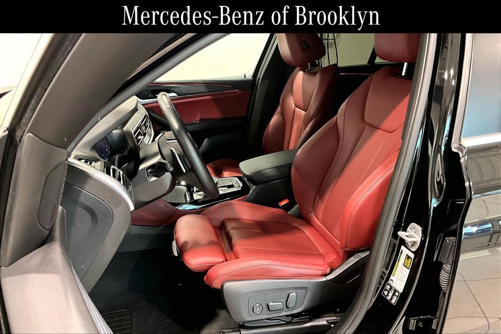 Used 2025 BMW X4 xDrive30i w/ Convenience Package AWD/4WD image 7