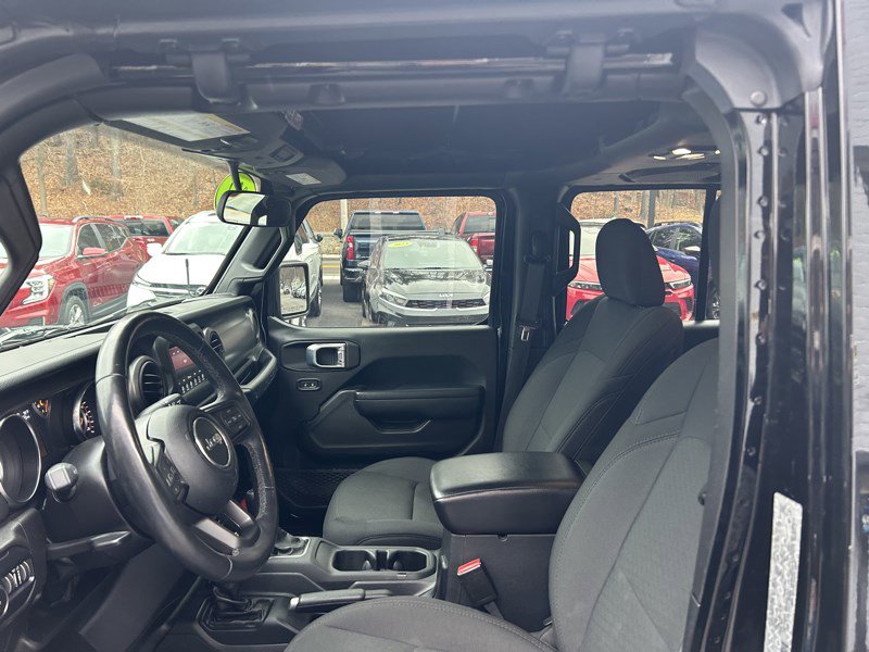 Used 2022 Jeep Wrangler Sport image 15