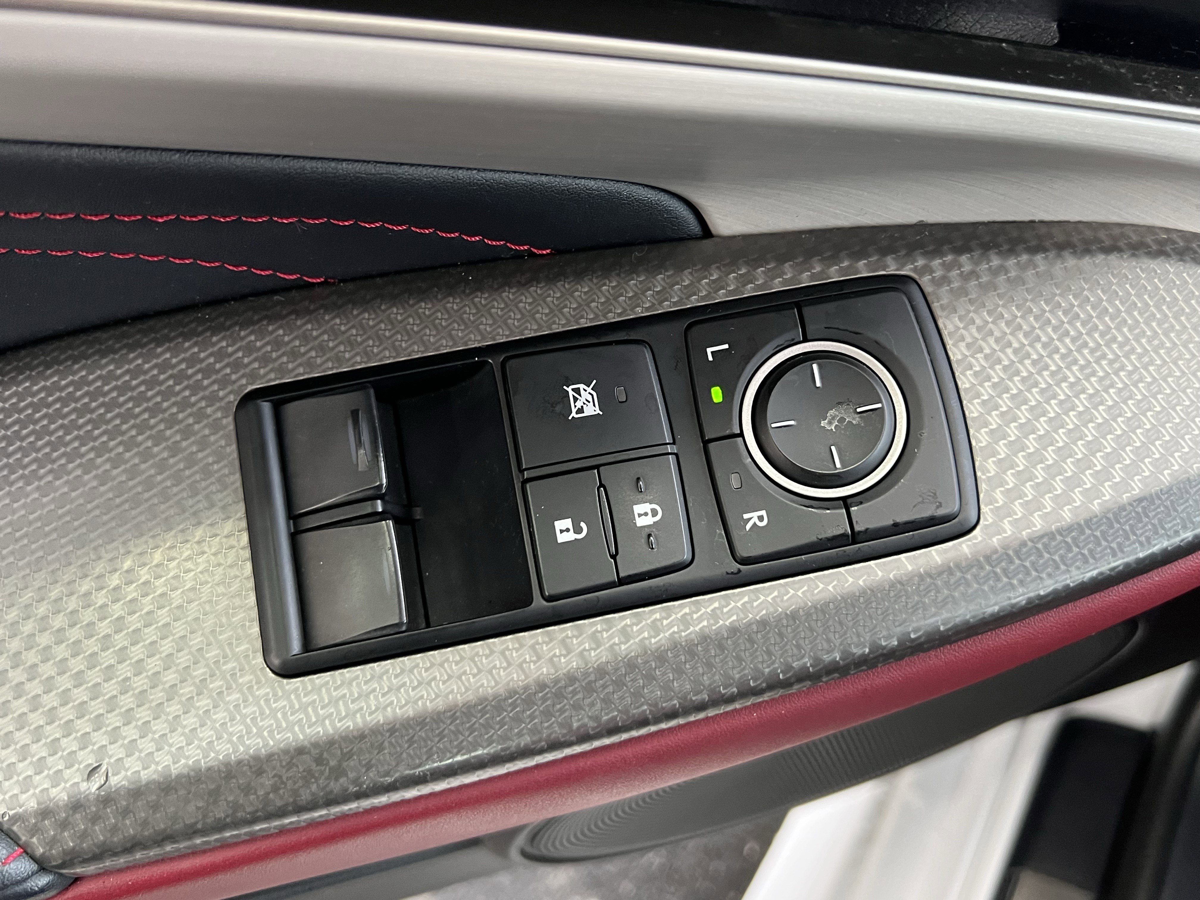 Used 2017 Lexus RC 200t F Sport image 15