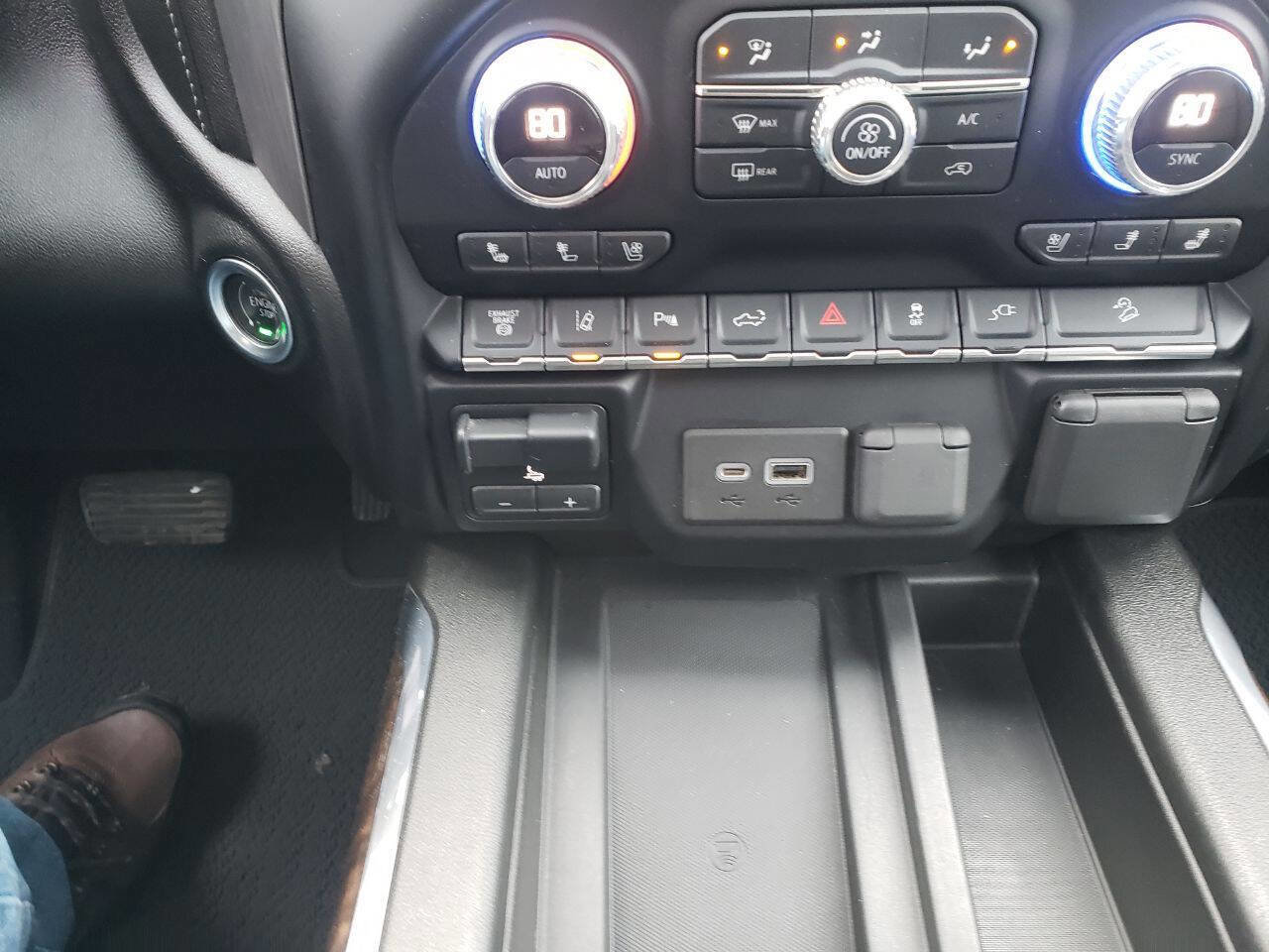 Used 2020 GMC Sierra 2500 Denali w/ Gooseneck/5TH Wheel Package image 28