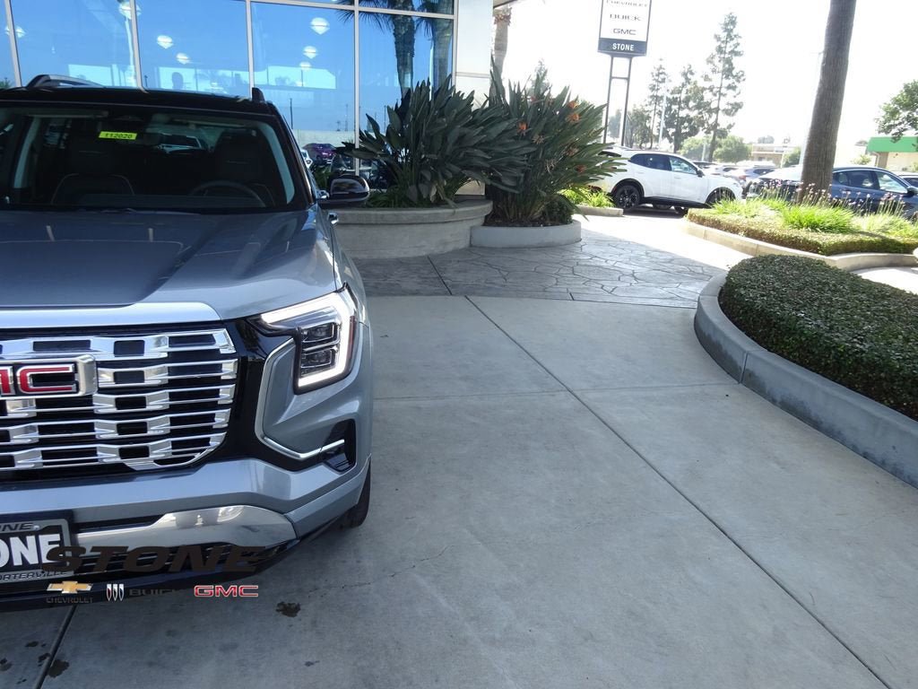 New 2026 GMC Terrain Denali AWD/4WD image 32