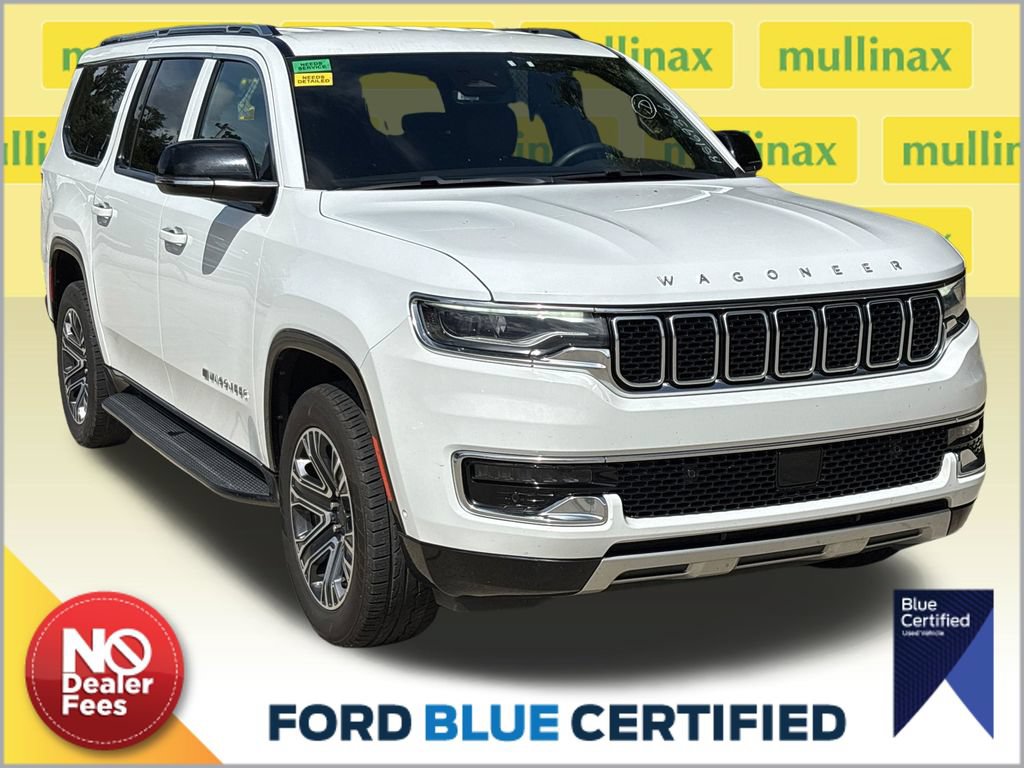 Used 2024 Jeep Wagoneer L Series II w/ Flexible Seating Group RWD image 1