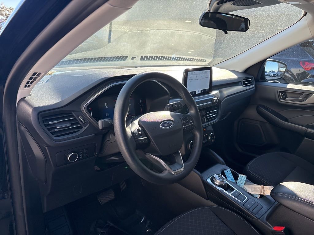 Used 2025 Ford Escape Active image 12