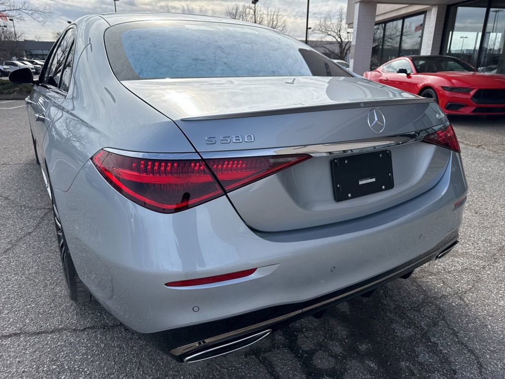 Used 2023 Mercedes-Benz S 580 4MATIC Sedan image 46