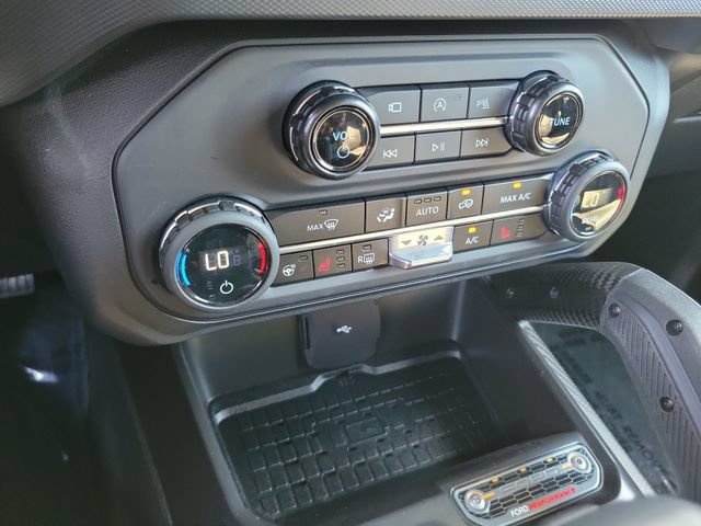 Certified 2024 Ford Bronco Raptor w/ Interior Carbon Fiber Pack 6 AWD/4WD image 12
