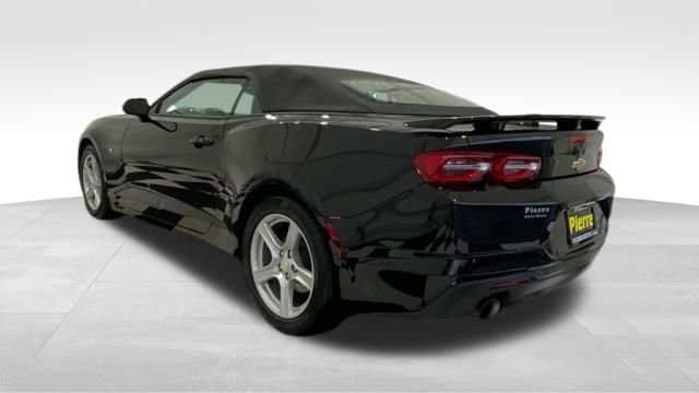 Used 2023 Chevrolet Camaro LT image 3