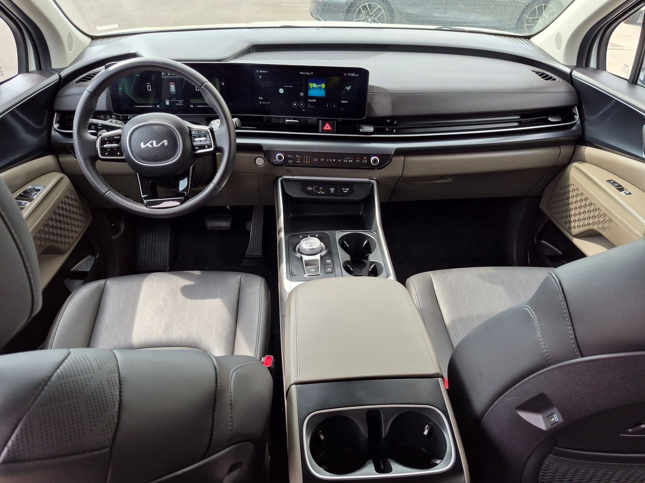 Used 2026 Kia Carnival LXS FWD image 31