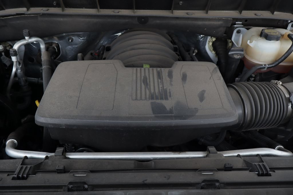 Used 2025 Chevrolet Silverado 1500 LT RWD image 28