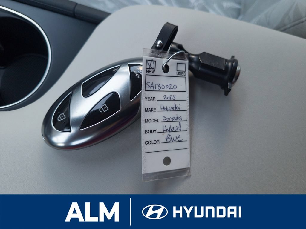 New 2025 Hyundai Sonata SEL FWD image 36