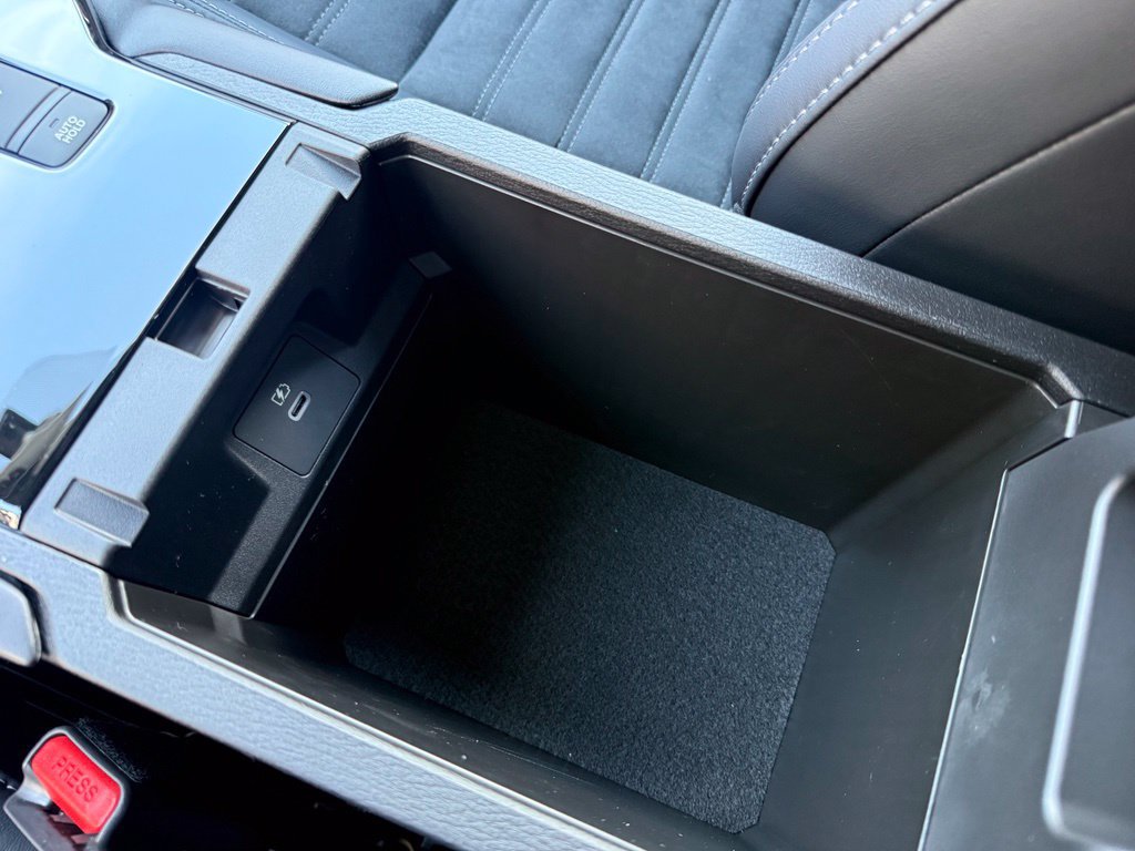 New 2026 Mitsubishi Outlander LE FWD image 27