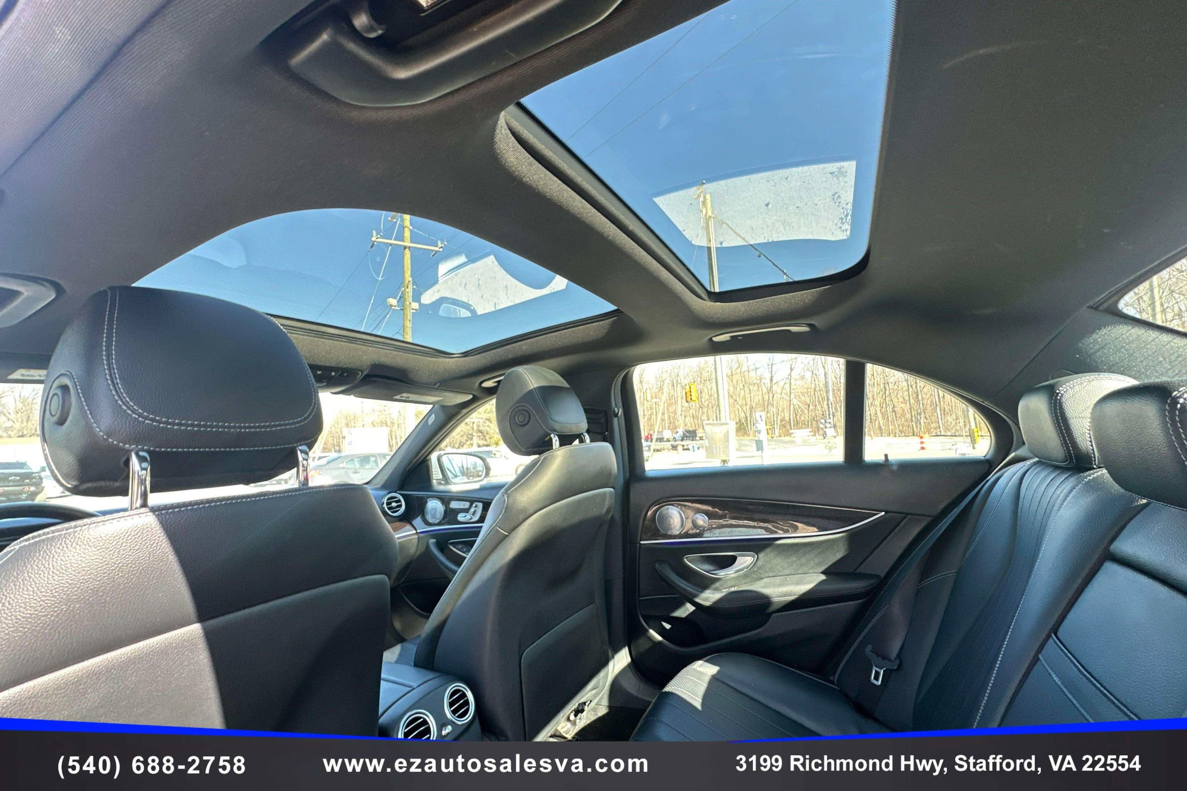 Used 2017 Mercedes-Benz E 300 4MATIC w/ Premium 1 Package image 26