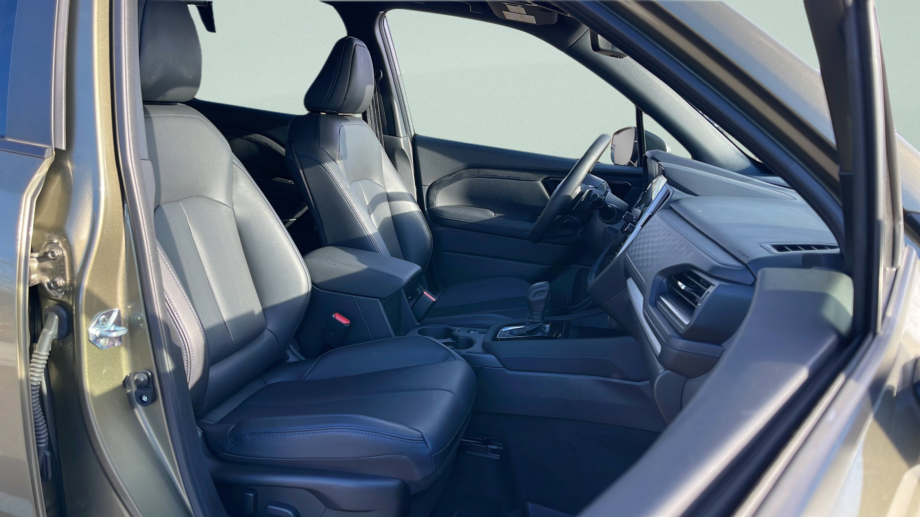 Certified 2025 Subaru Forester Limited w/ Popular Package #1 image 25