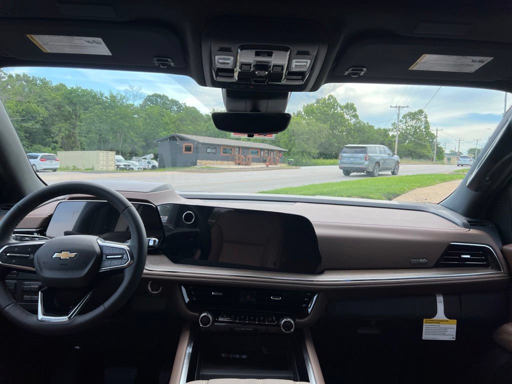 New 2026 Chevrolet Tahoe High Country w/ Sun And Tow Package AWD/4WD image 10