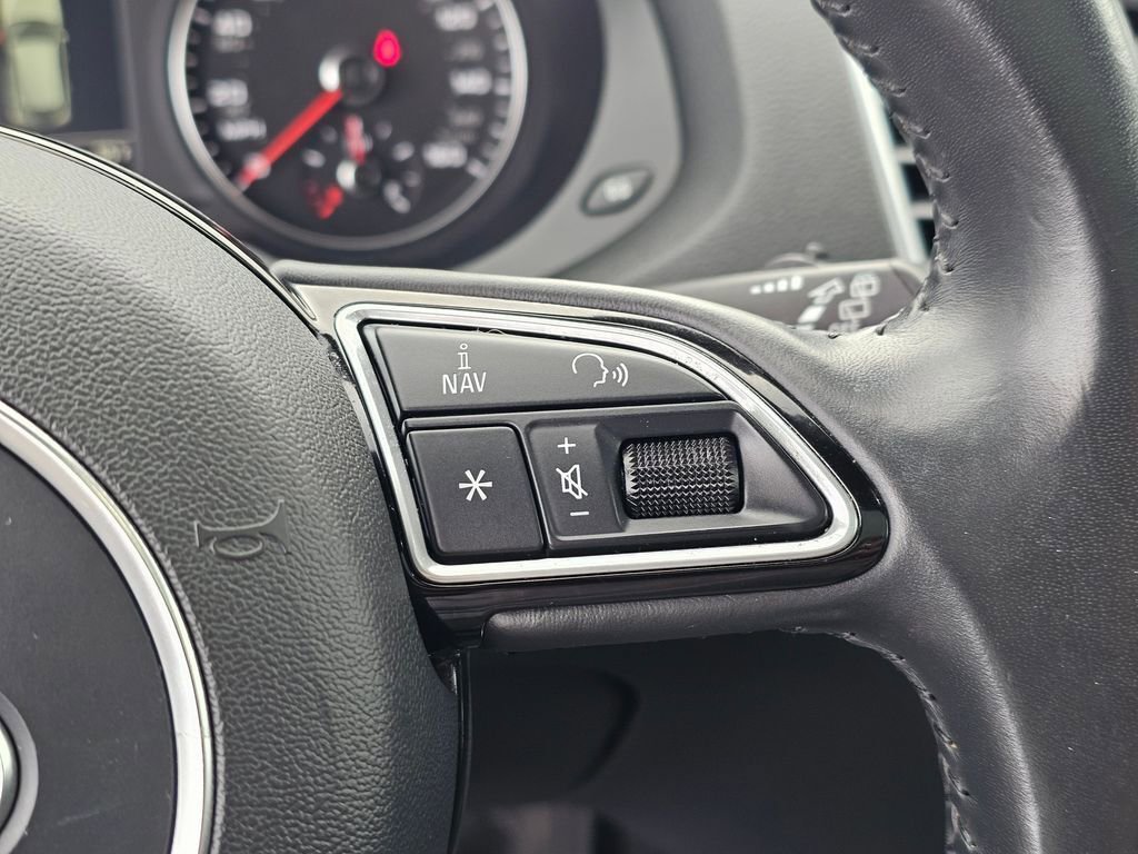 Used 2018 Audi Q3 2.0T Premium AWD/4WD image 37