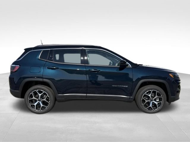 New 2026 Jeep Compass Limited AWD/4WD image 19