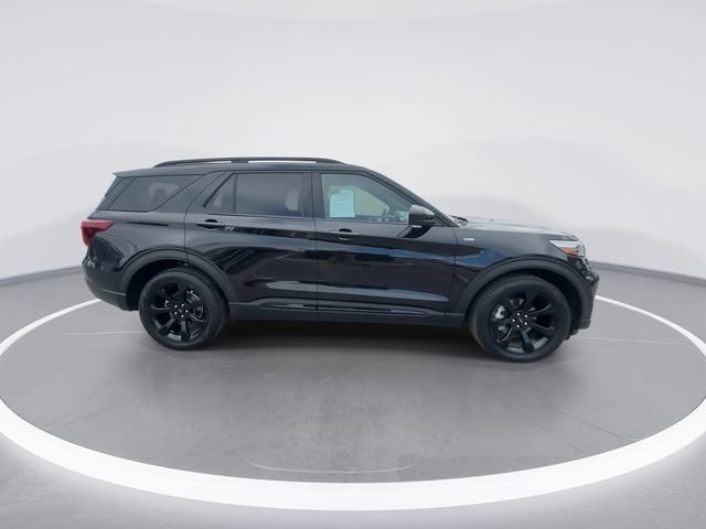 Used 2024 Ford Explorer ST-Line w/ Class IV Trailer Tow Package AWD/4WD image 9