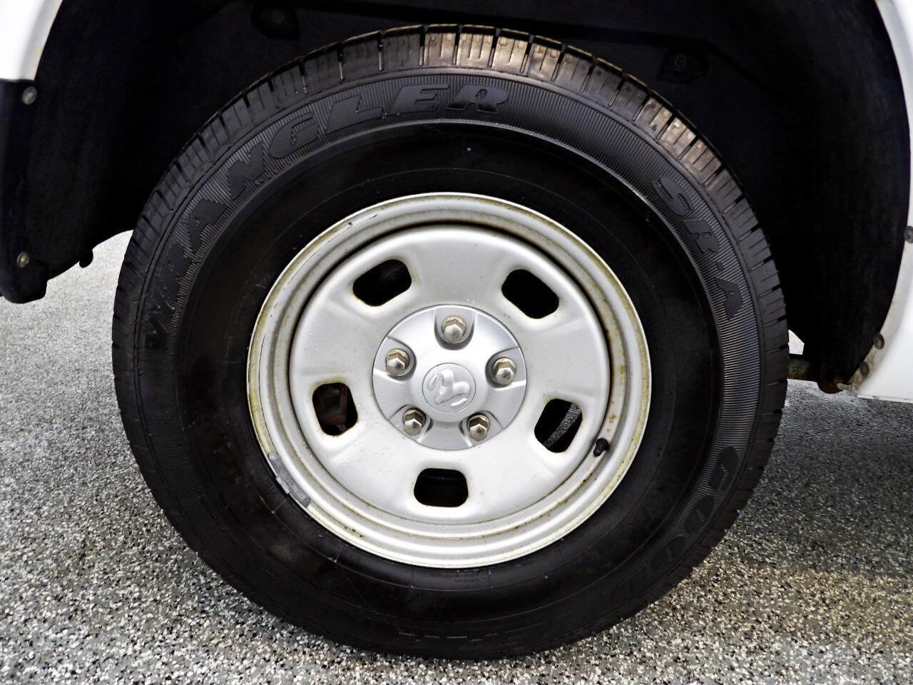 Used 2016 RAM 1500 Tradesman image 18