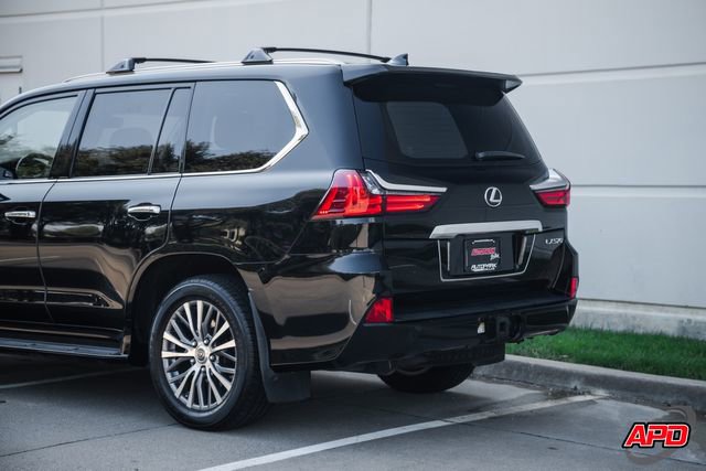 Used 2018 Lexus LX 570 4WD image 44