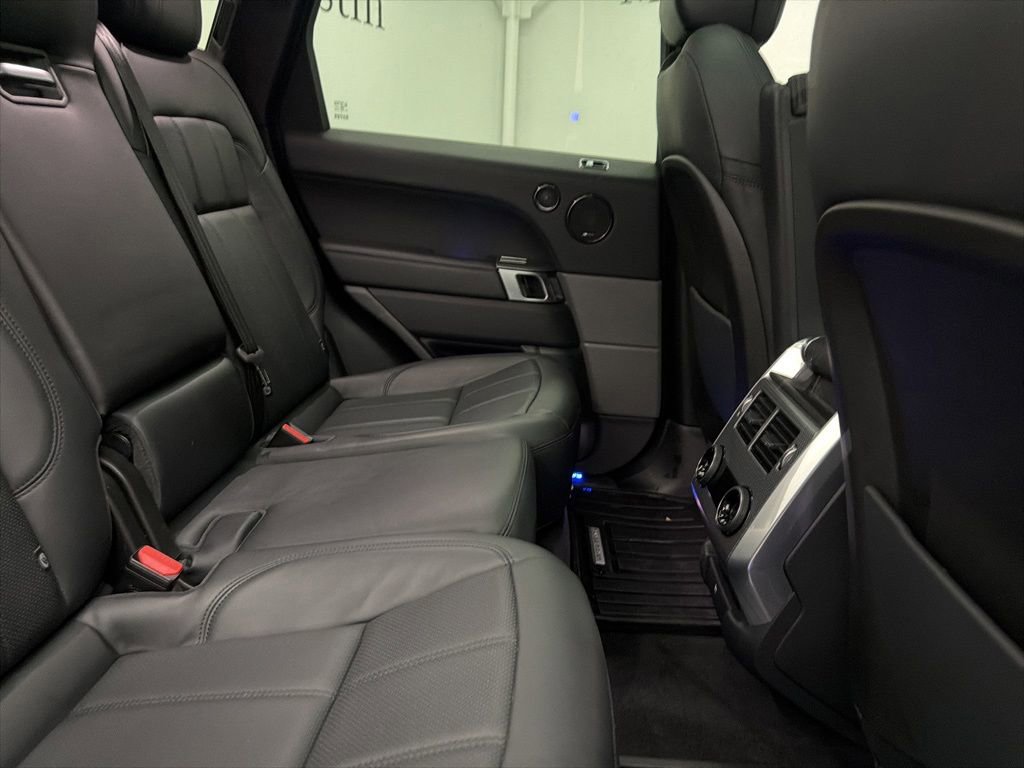 Used 2018 Land Rover Range Rover Sport Supercharged AWD/4WD image 27