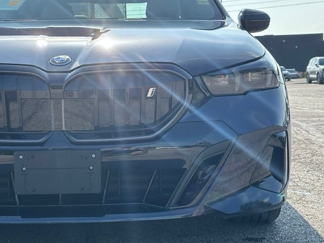 Used 2026 BMW i5 eDrive40 w/ Executive Package AWD/4WD image 12