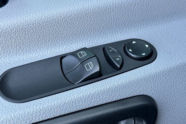 Used 2016 Mercedes-Benz Sprinter 3500 image 12