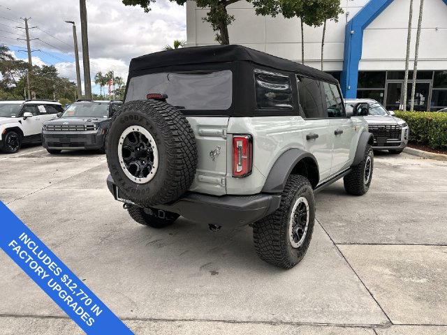 Used 2023 Ford Bronco Badlands AWD/4WD image 37