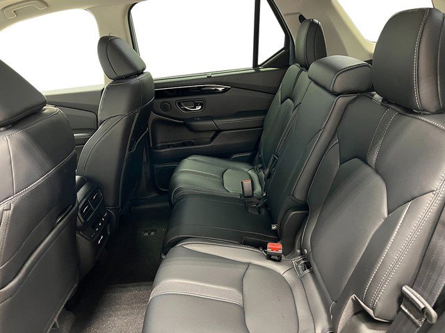 New 2025 Honda Pilot Touring image 28