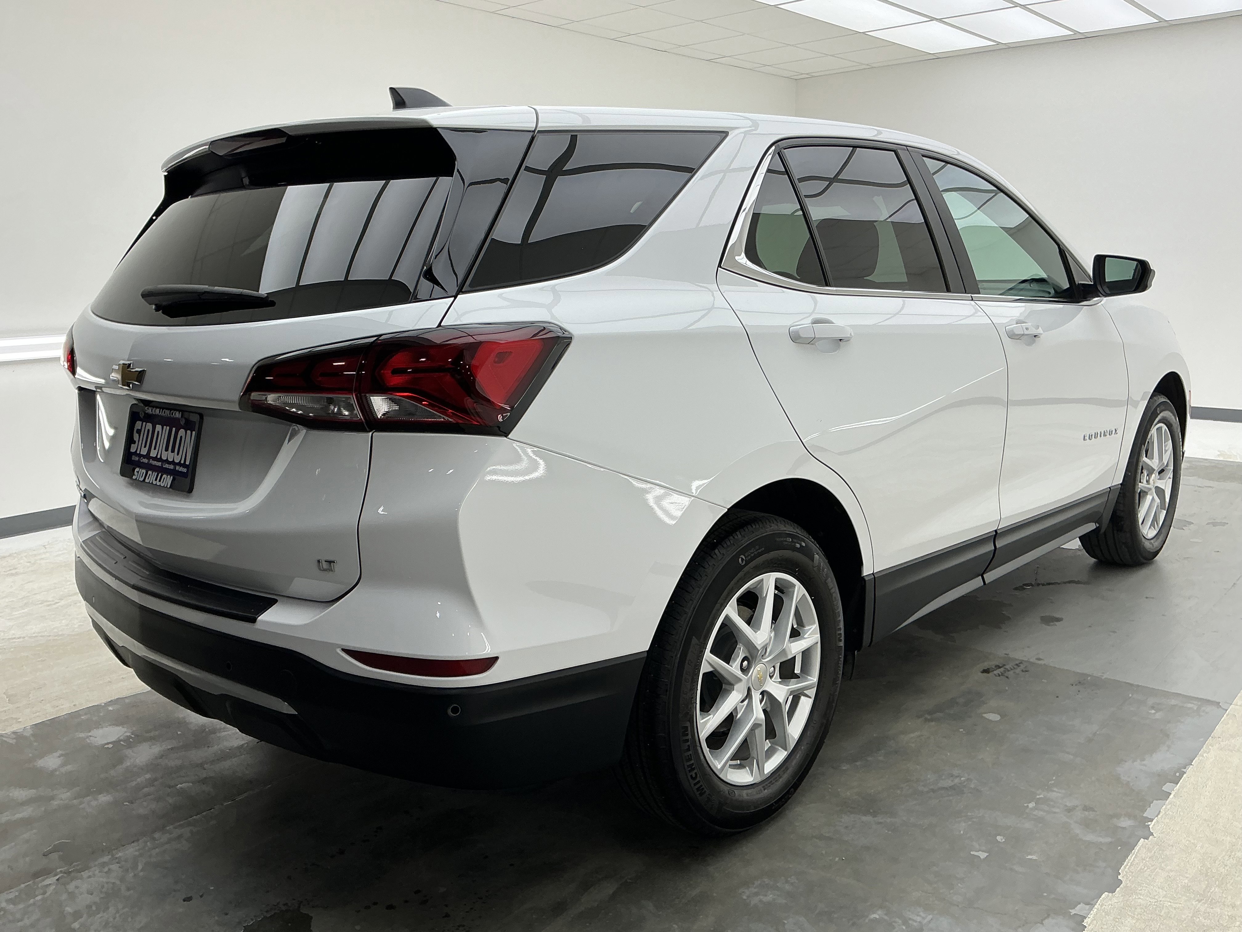 Used 2024 Chevrolet Equinox LT image 4