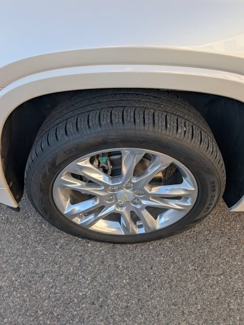 Used 2021 Chevrolet Traverse High Country AWD/4WD image 17