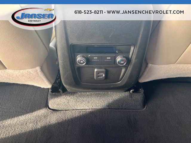Used 2024 Buick Enclave Essence w/ Experience Buick Package FWD image 30