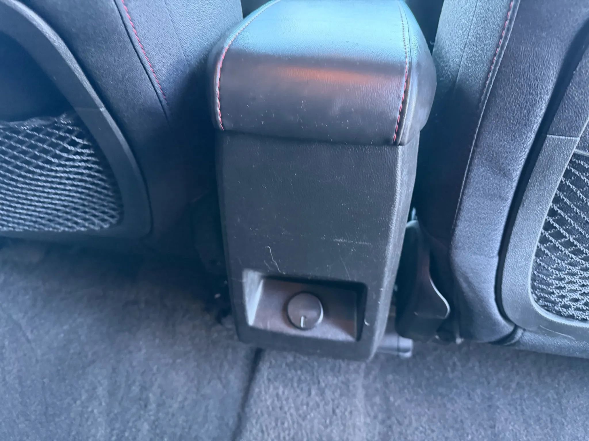 Used 2011 GMC Terrain SLE image 25