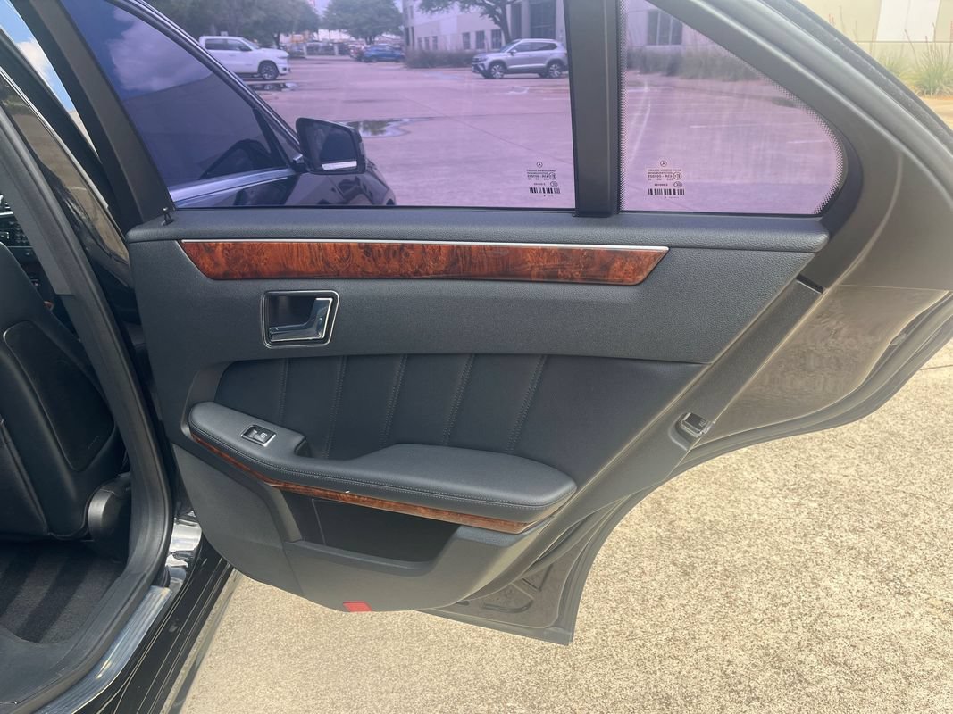 Used 2010 Mercedes-Benz E 350 Sedan image 18