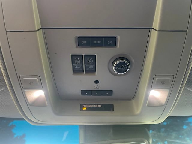 Used 2019 GMC Yukon XL Denali RWD image 26