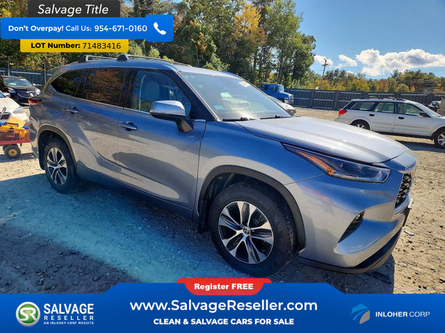 Used 2021 Toyota Highlander XLE AWD/4WD image 5